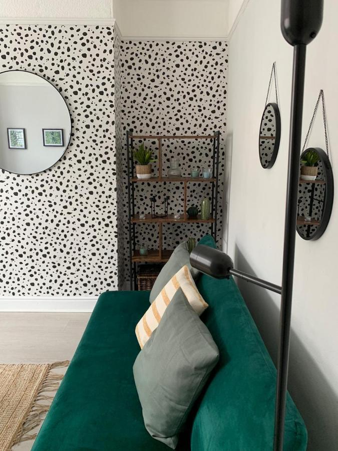Villa House Of Cosy Dots Northampton Exterior foto